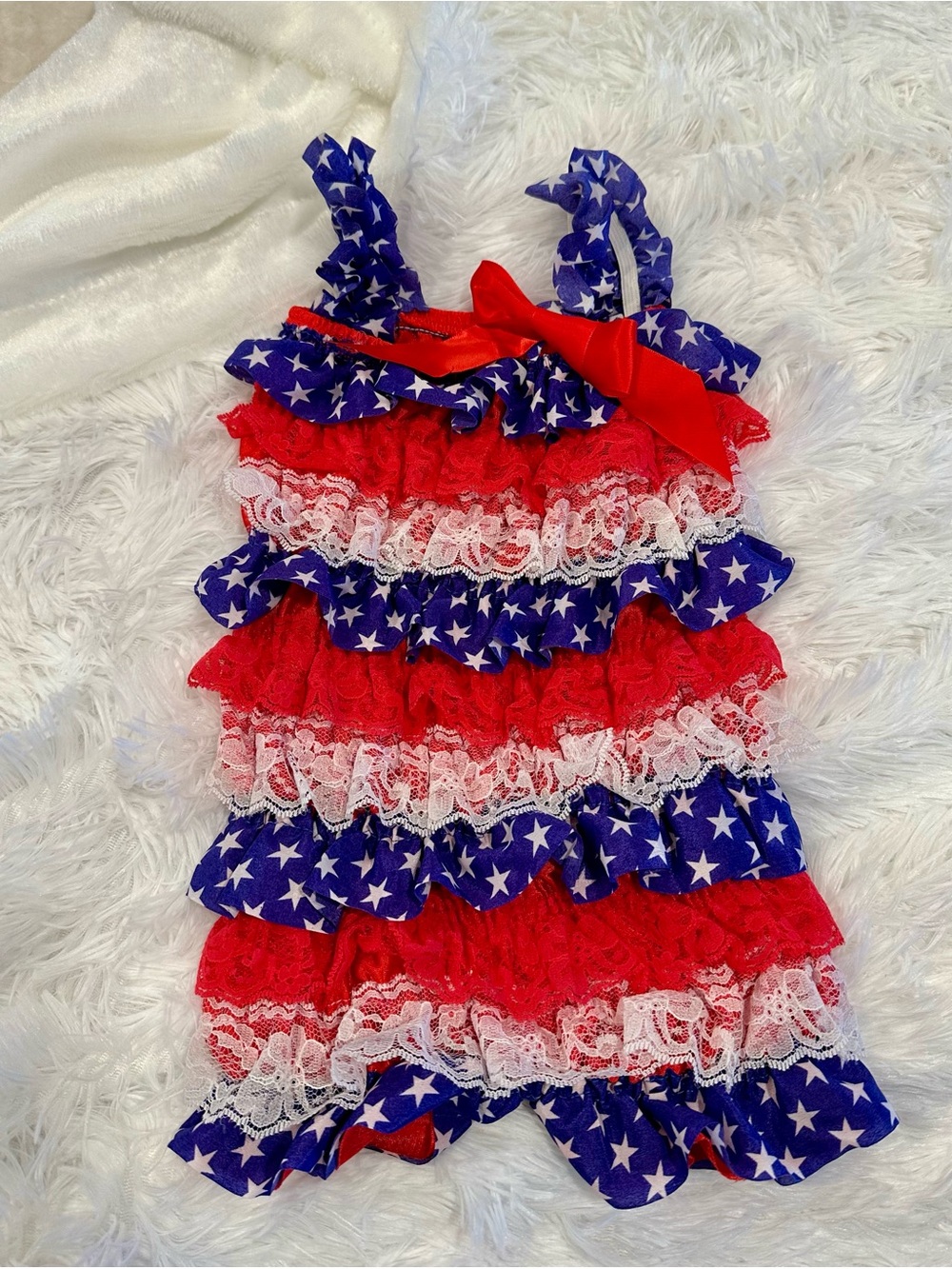 ❤️🤍💙 Patriotic Baby Girls Ruffle Romper Red White Blue Stars & Lace 6-12 Months